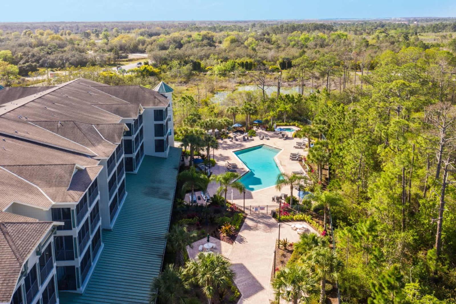 Spacious 2br With Pool & Hot Tub, Near Disney! Hébergement de vacances *